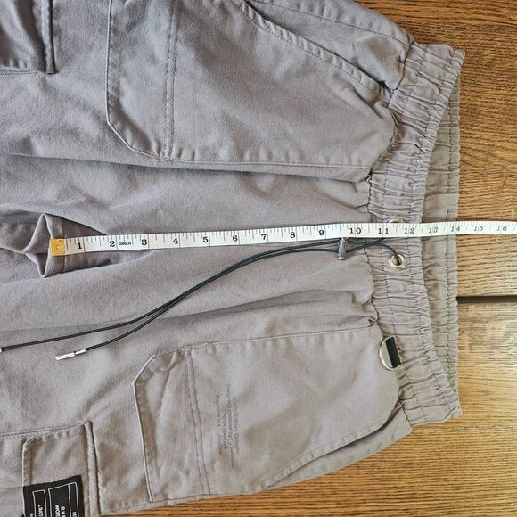 Boohoo Light Gray Cargo Joggers - Picture 8 of 10